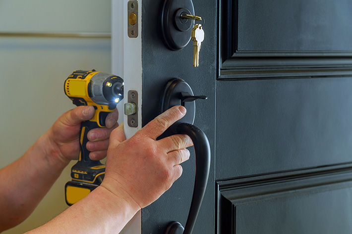 Emergency Locksmith Services 